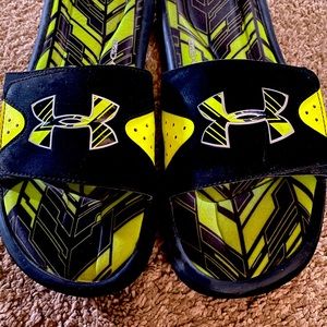 Under Armour men’s slides